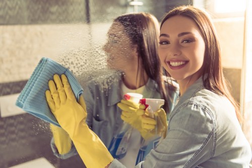 Move out cleaning checklist and handover preparation for SW19 homes
